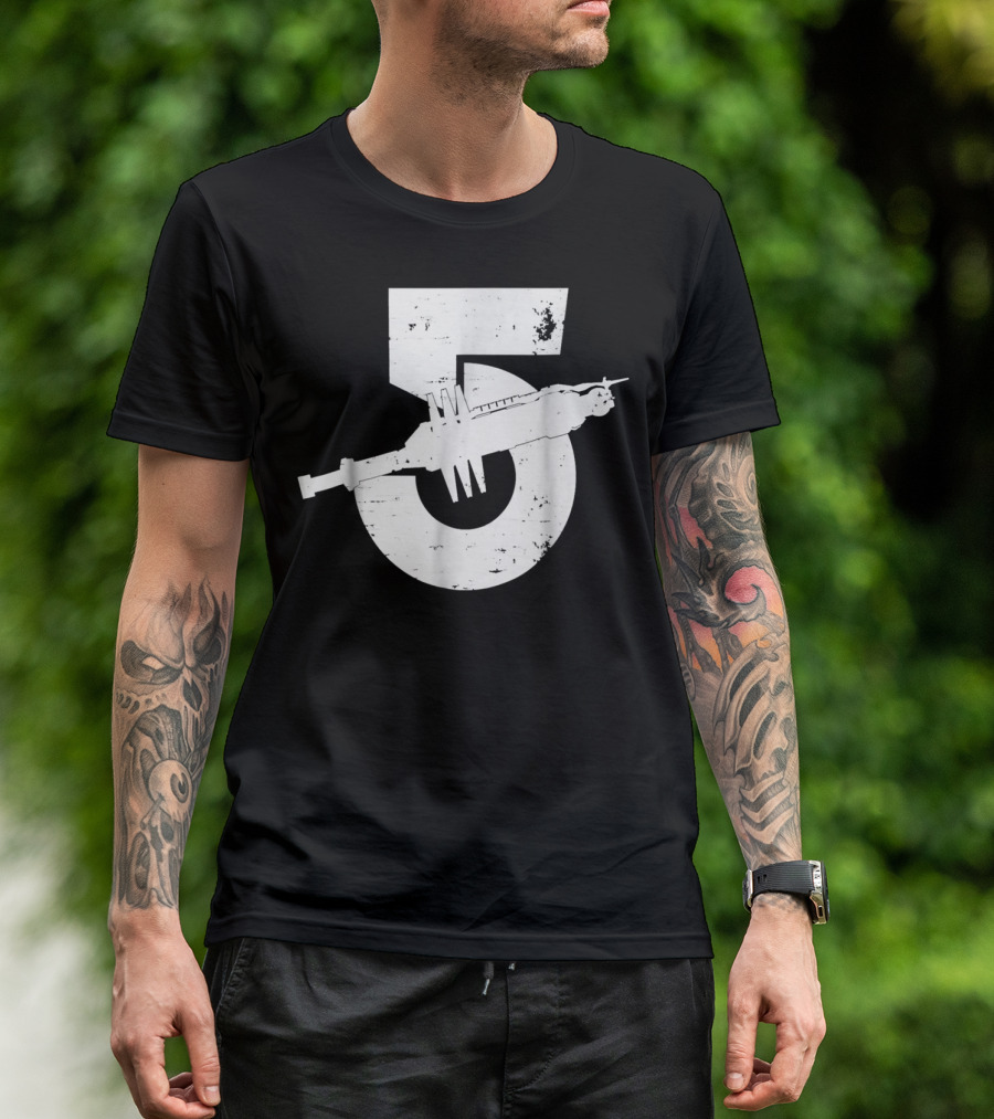 Babylon 5 Space Station Silhouette And Number 5 T-Shirt