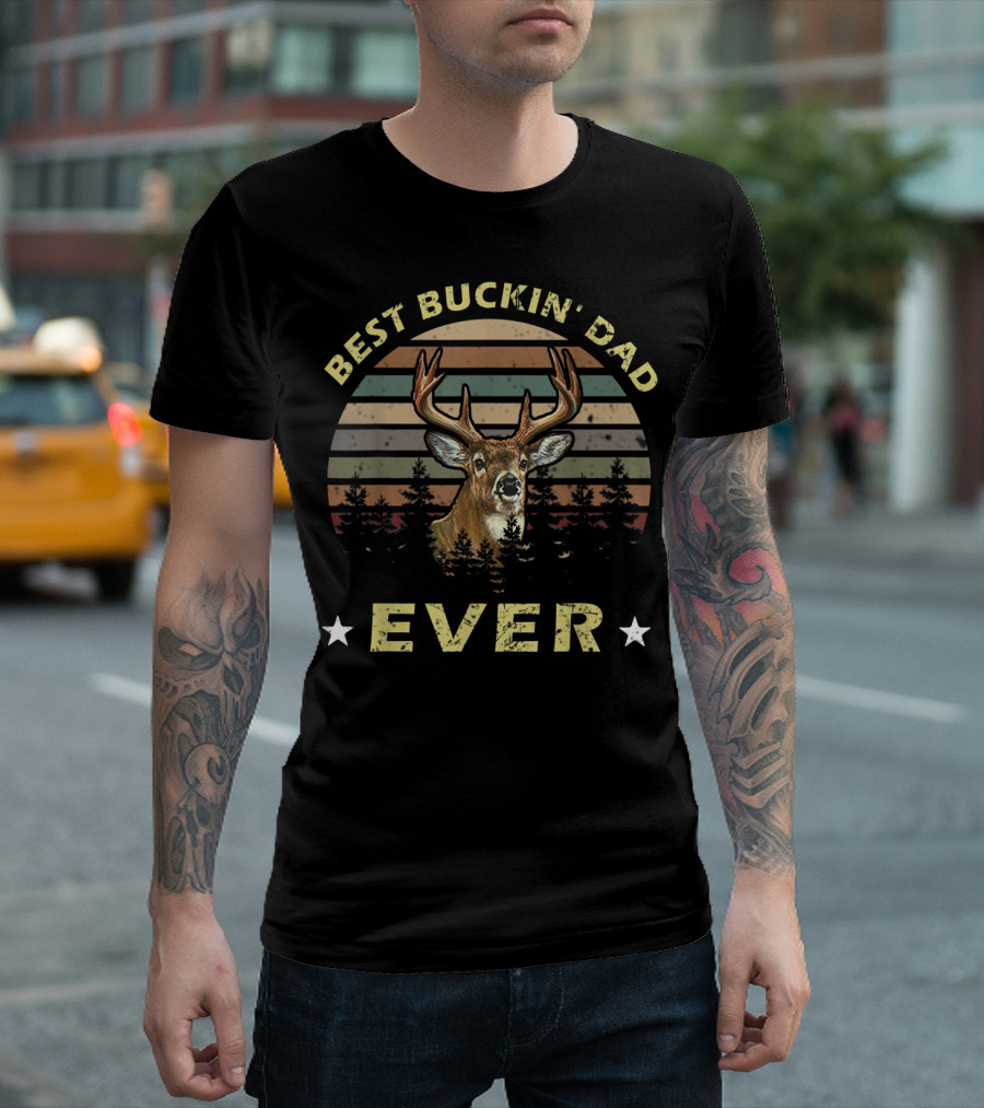 Best Buckin' Dad Ever Vintage Deer Retro Stripes Forest T-Shirt