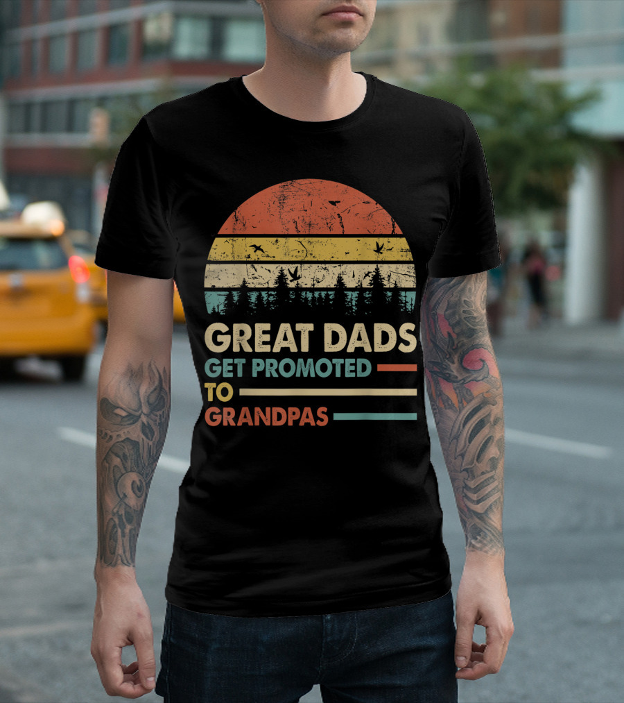 Great Dads Get Promoted To Grandpas Retro Sunset Forest T-Shirt