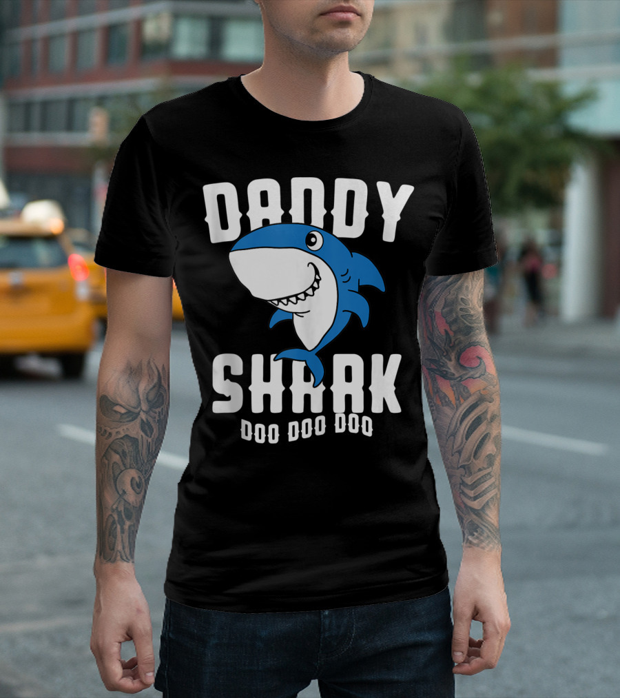 Daddy Shark Doo Doo Doo Husband Father's Day Gran T-Shirt