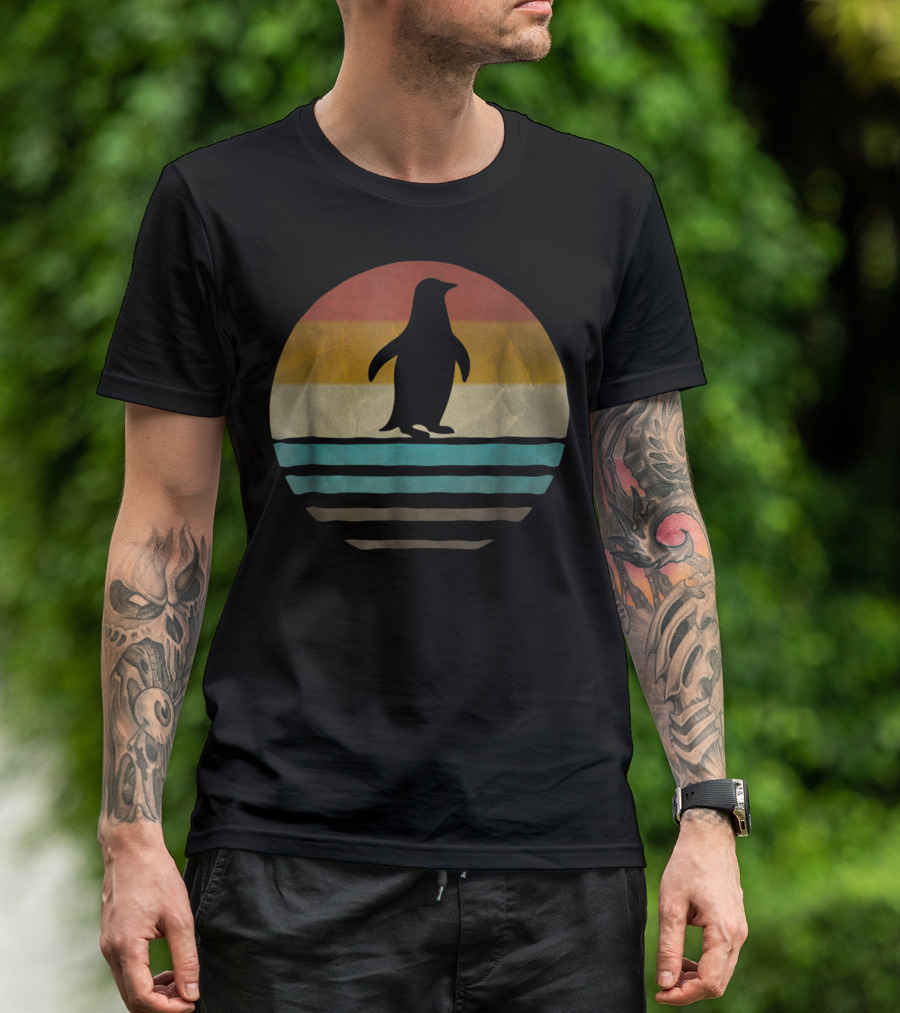 Penguins Vintage 70s Sunset Stripes T-Shirt