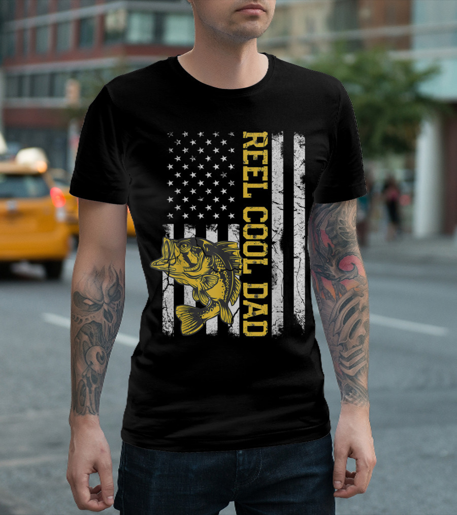 REEL COOL DAD American Flag Fishing T-Shirt
