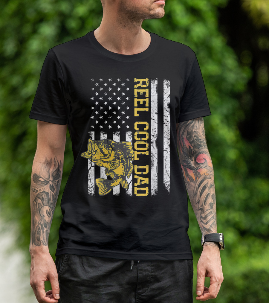 REEL COOL DAD American Flag Fishing T-Shirt