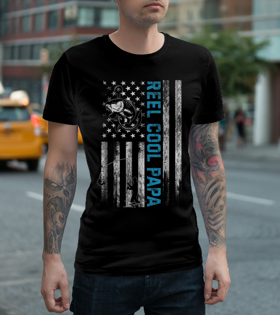 Reel Cool Papa American Flag Fishing Fish T-Shirt