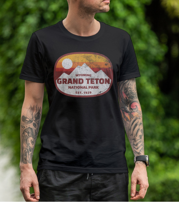 Wyoming Grand Teton National Park Est. 1929 Retro T-Shirt