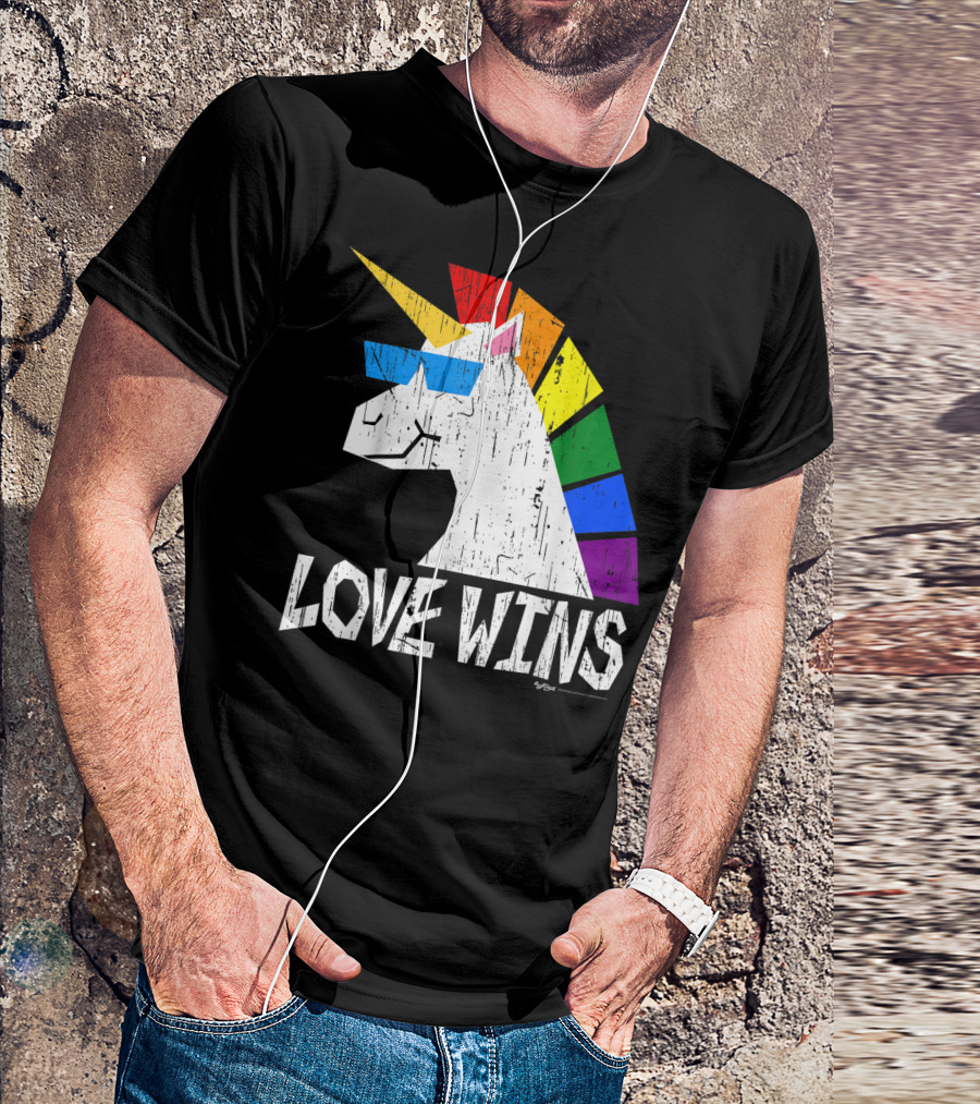 Love Wins Totally Straight Rainbow Unicorn Vintage Gay T-Shirt