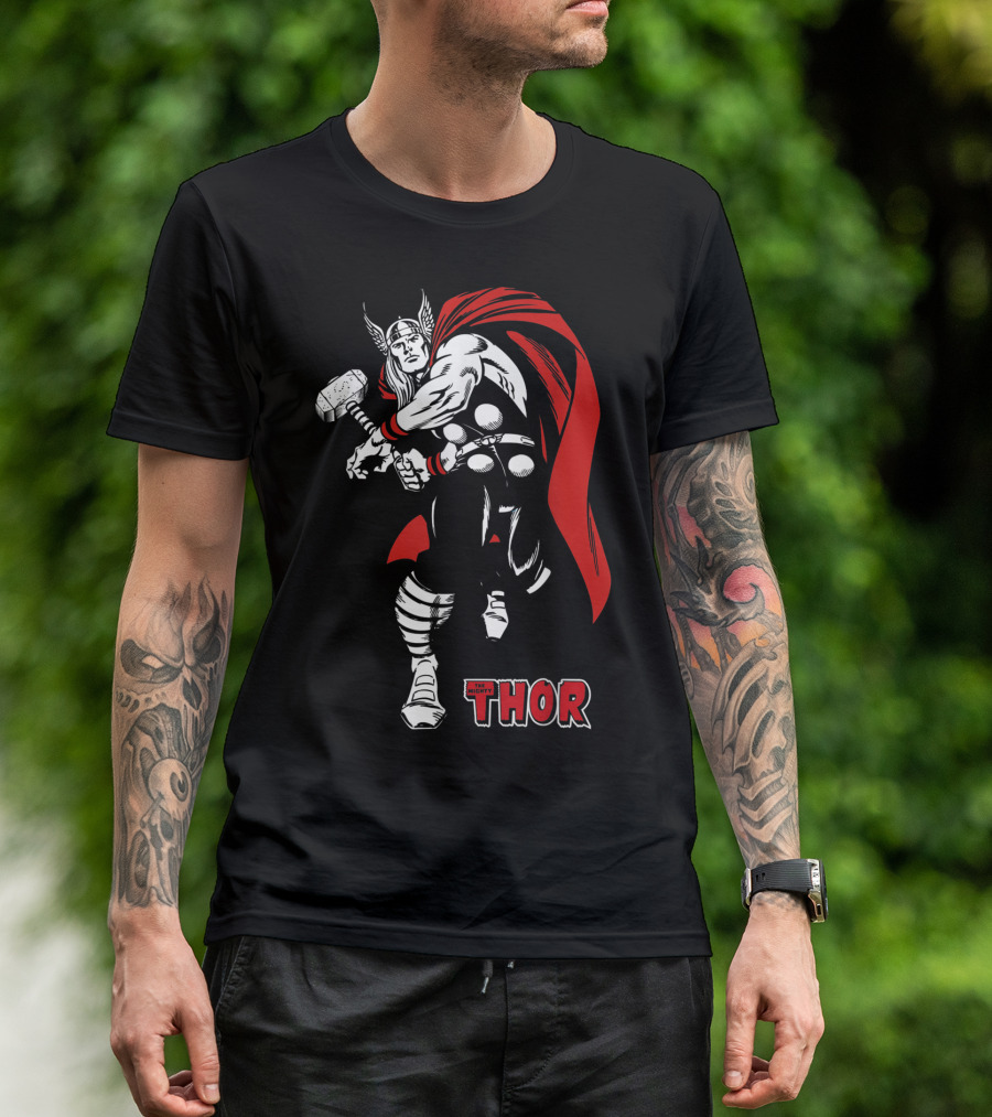 Marvel Comics Thor Mighty Hammer Swing Red Cape T-Shirt