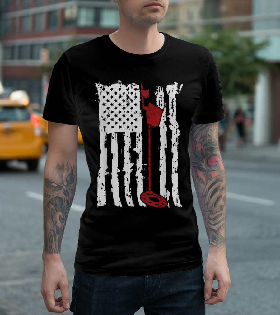 Metal Detector Vintage American Flag T-Shirt