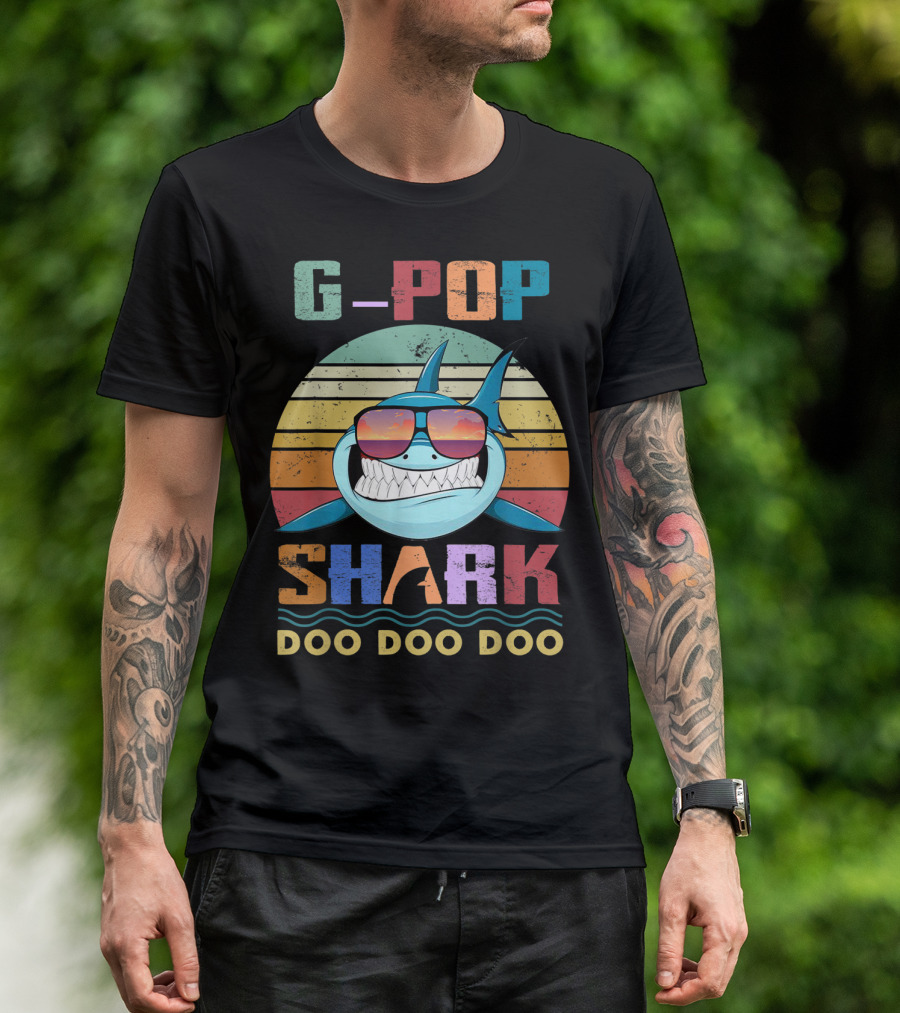 G Pop Shark Doo Doo Doo Retro Sunglasses Ocean Vintage Sunset T-Shirt