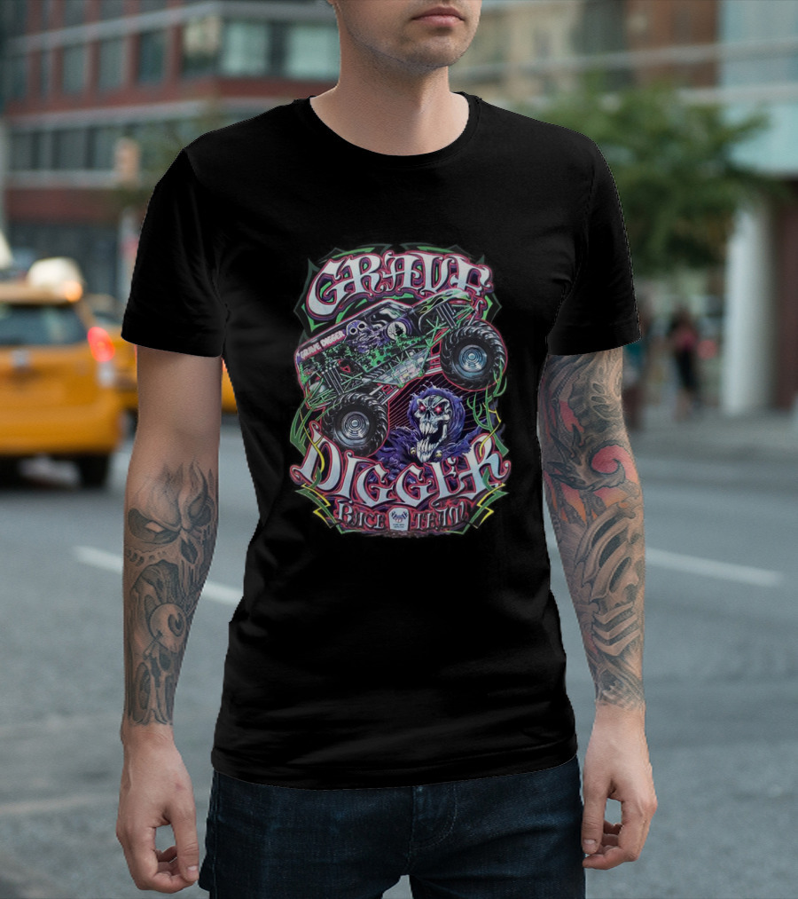 Grave Digger Monster Truck Race Team T-Shirt