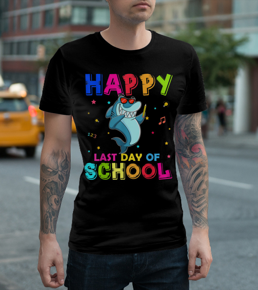 Happy Last Day Of School Dabbing Shark 123 Music Notes T-Shirt