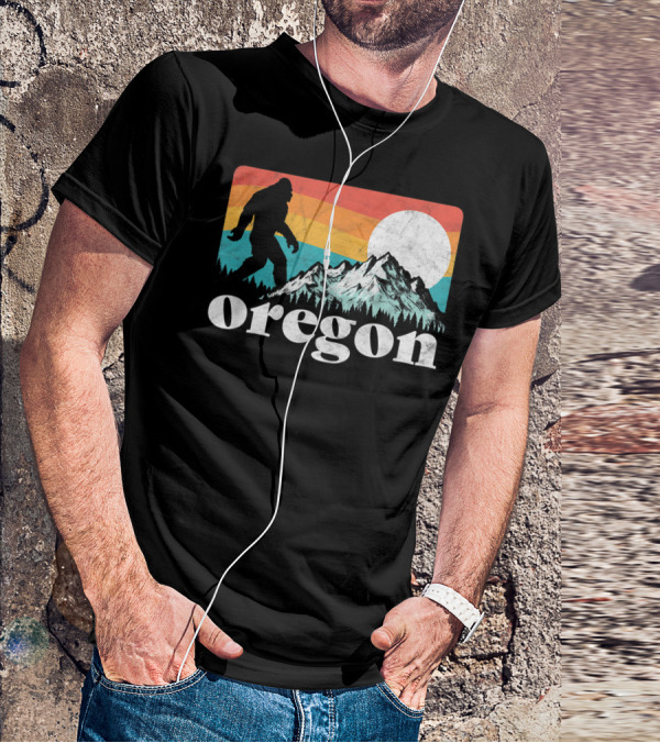 Bigfoot Oregon Mountains Retro Sunset T-Shirt