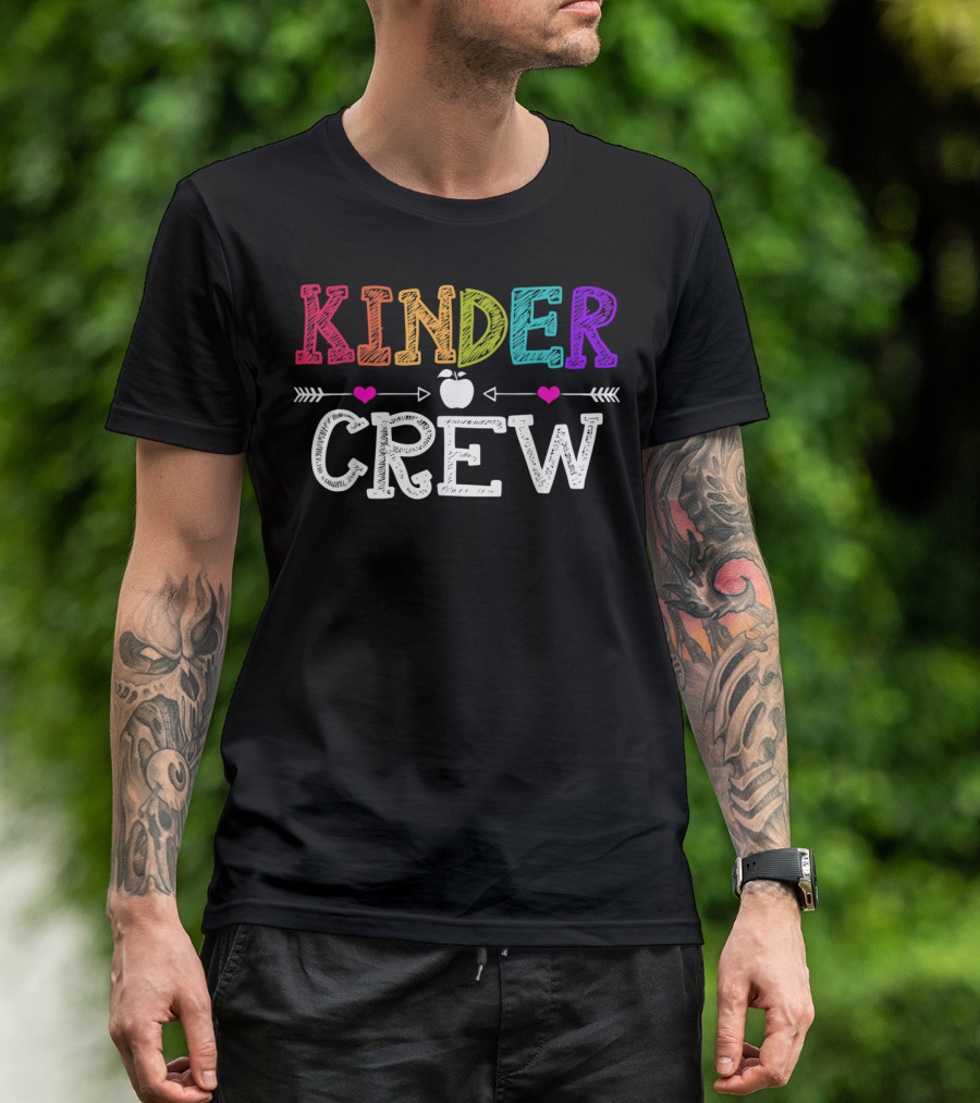 Kindergarten Teacher Kinder Crew Apple Hearts Arrows Colorful Last Day T-Shirt