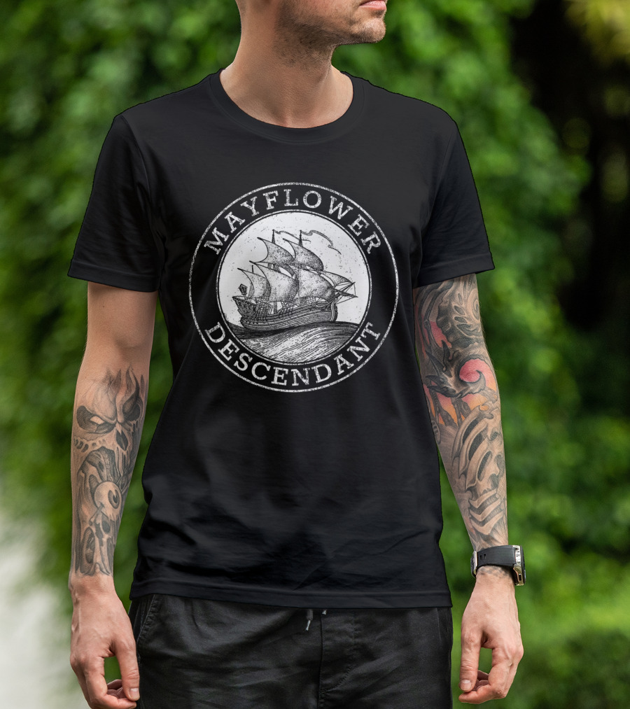 Mayflower Descendant 1620 Vintage Illustration Pre Ship Emblem T-Shirt