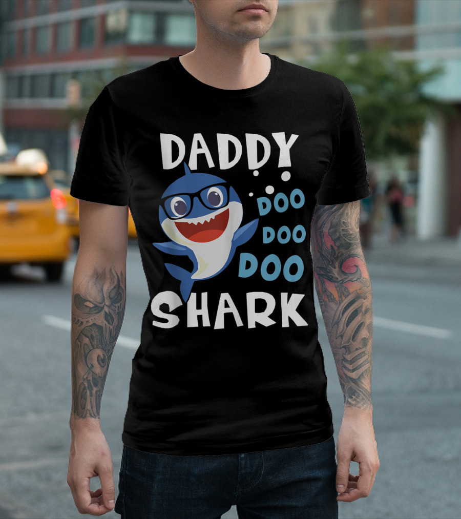 Daddy Shark Doo Doo Doo Funny Baby Mommy T-Shirt