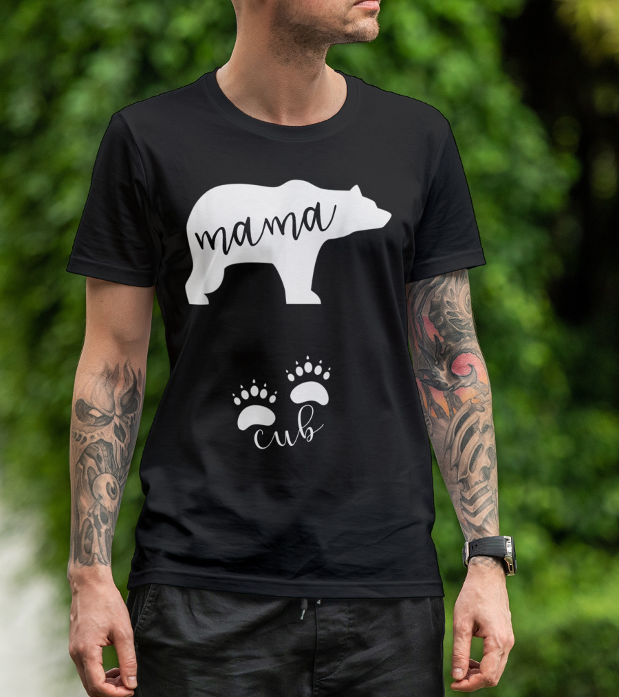 Mama Bear Pregnancy Announcement With Cub Paws T-Shirt