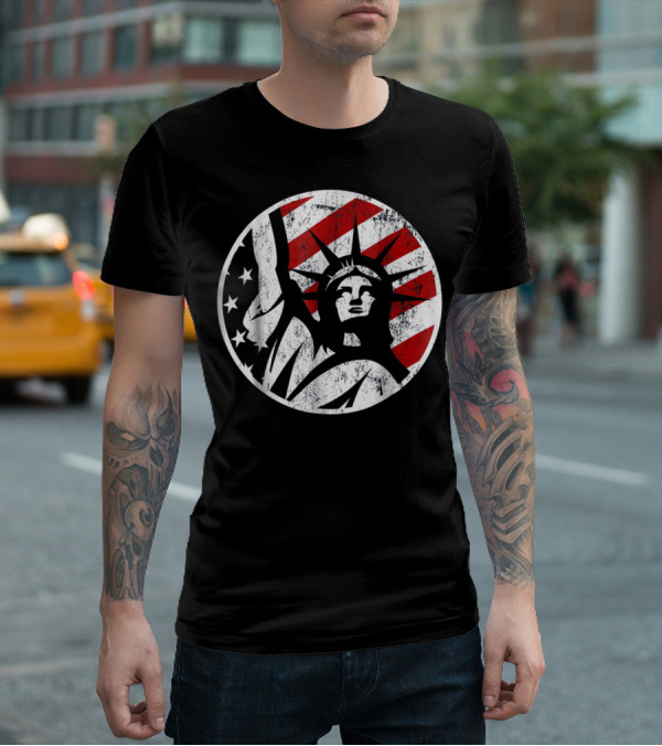 Statue Of Liberty NYC American Flag Circle Stars Stripes T-Shirt