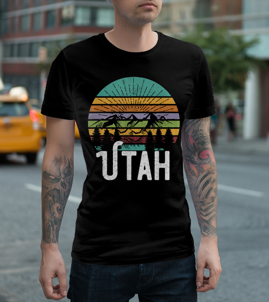 UTAH Vintage Mountain 70's 80's Style Retro Sunset Landscape T-Shirt