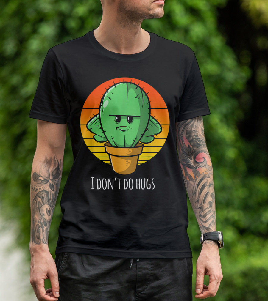 I Don't Do Hugs Funny Cactus Retro Sunset T-Shirt