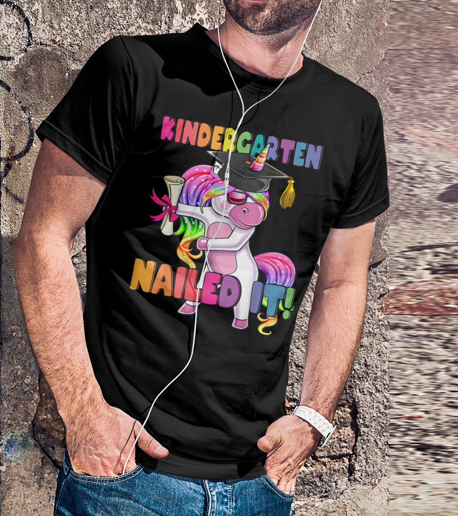 Kindergarten Nailed It Flossing Unicorn Graduation T-Shirt