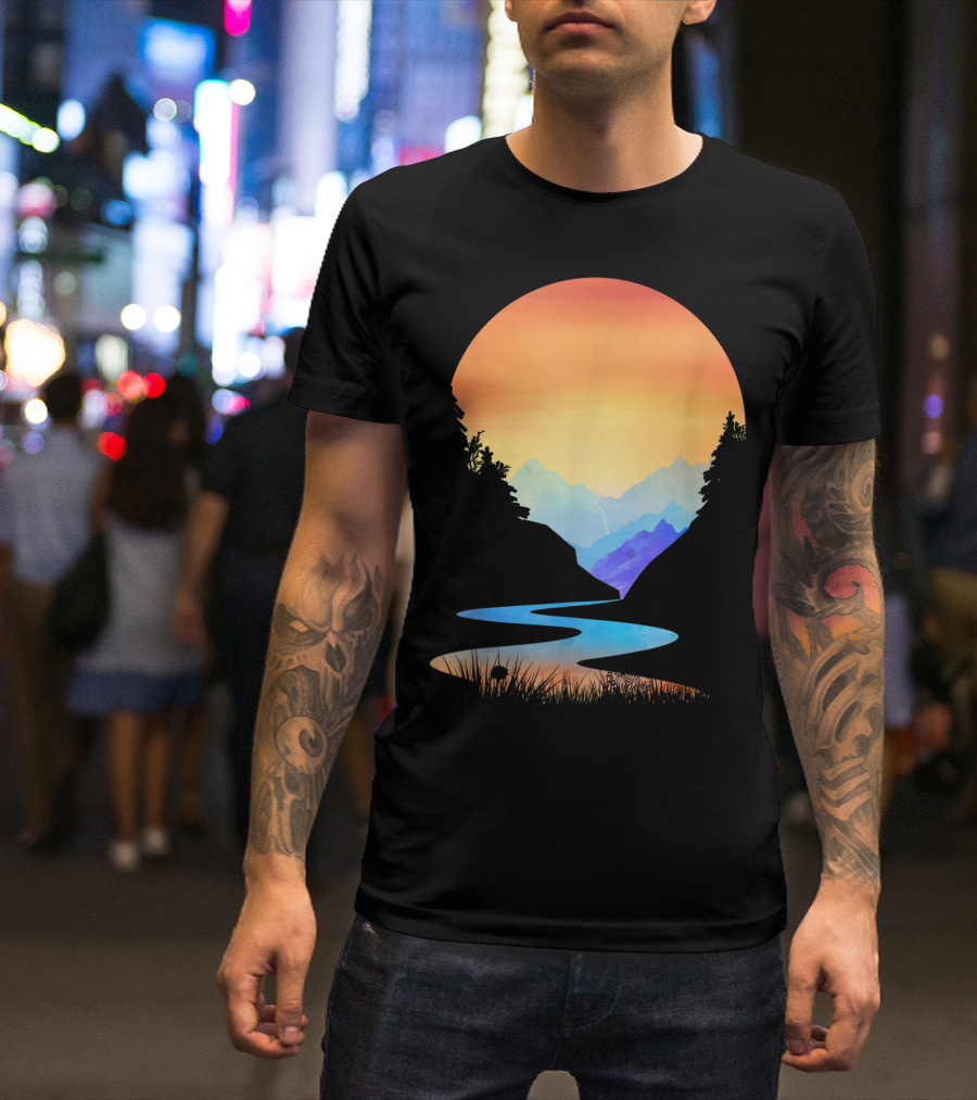 Outdoor Sunset Vintage Style Mountains Sun Nature River Landscape T-Shirt
