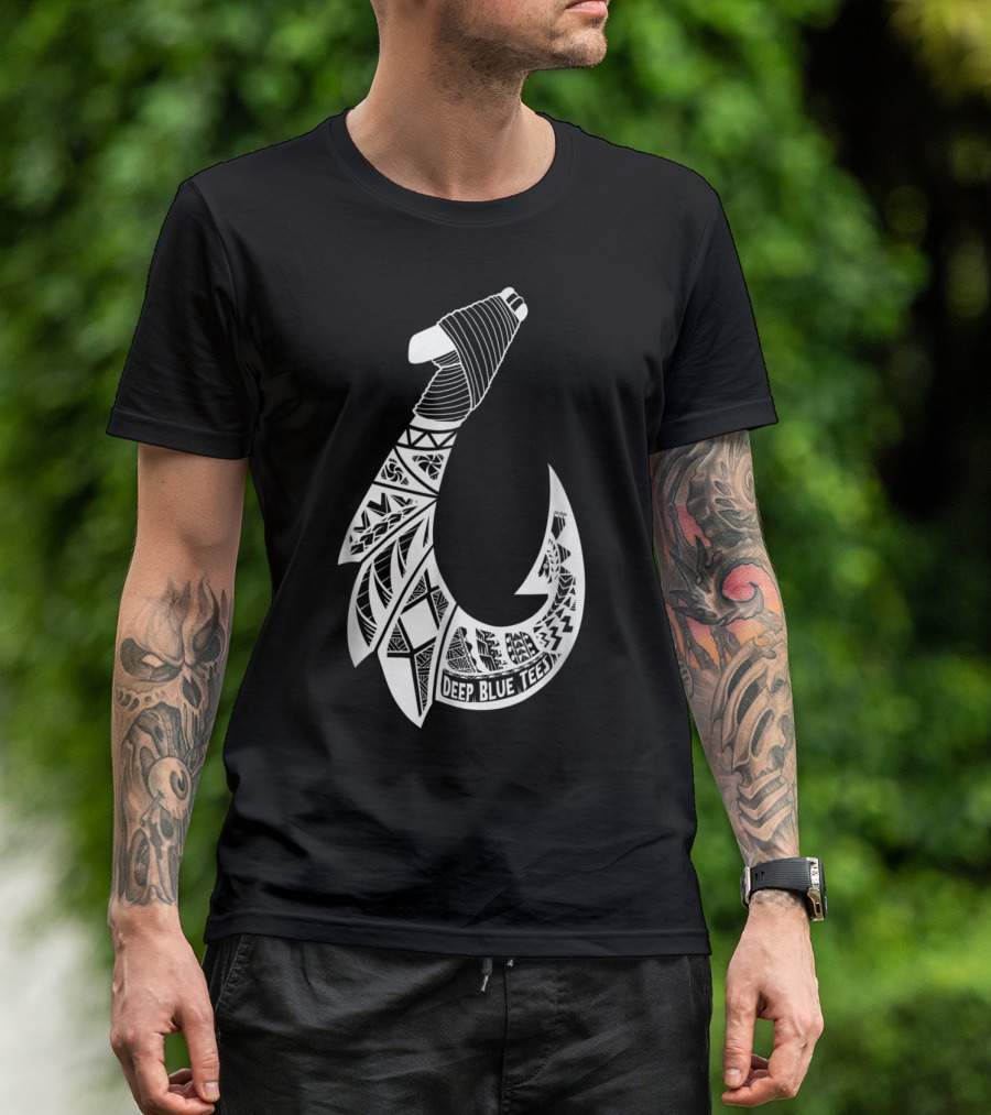 Tribal Hawaiian Hook By Deep Blue T-Shirt