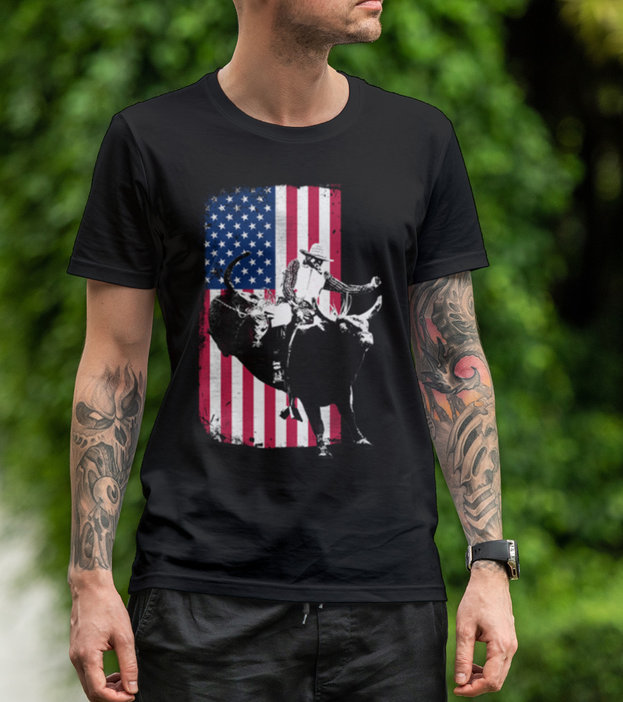 Rodeo Bull Rider American Flag Cowboy Patriot T-Shirt