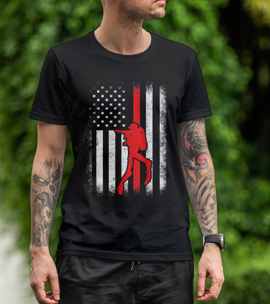 USA American Flag Red White Vintage Scuba Diving Iconic T-Shirt