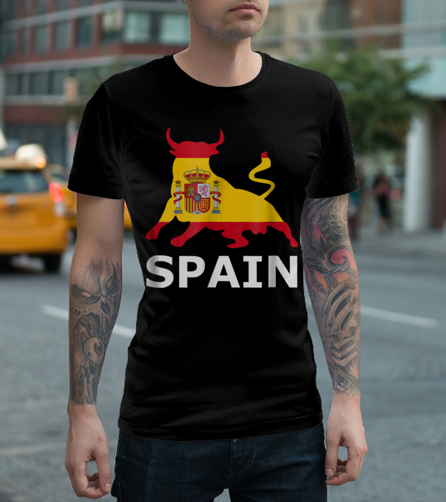 Spain Bull With Spanish Flag Crest T-Shirt