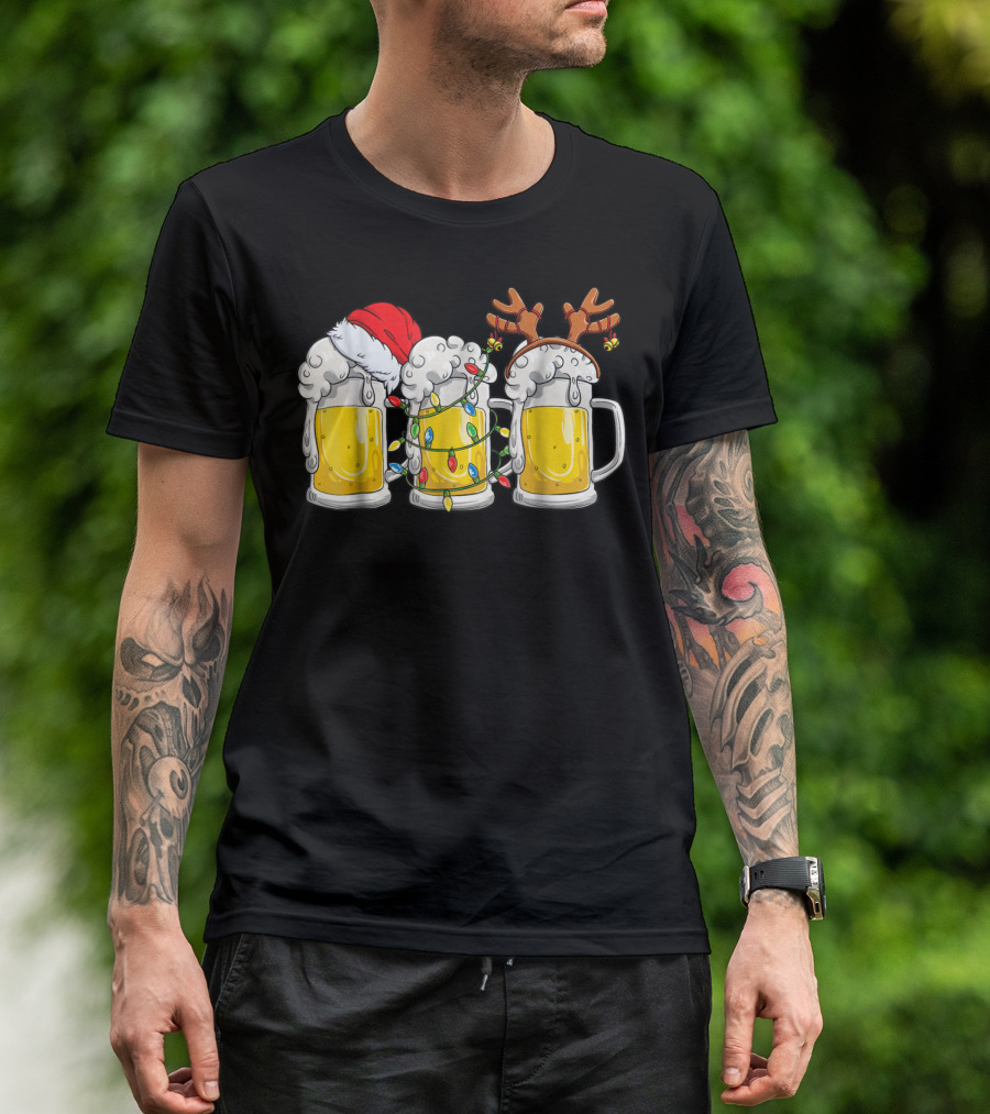 Santa Beer Mug Reindeer Xmas Lights Festive Reinbeer T-Shirt