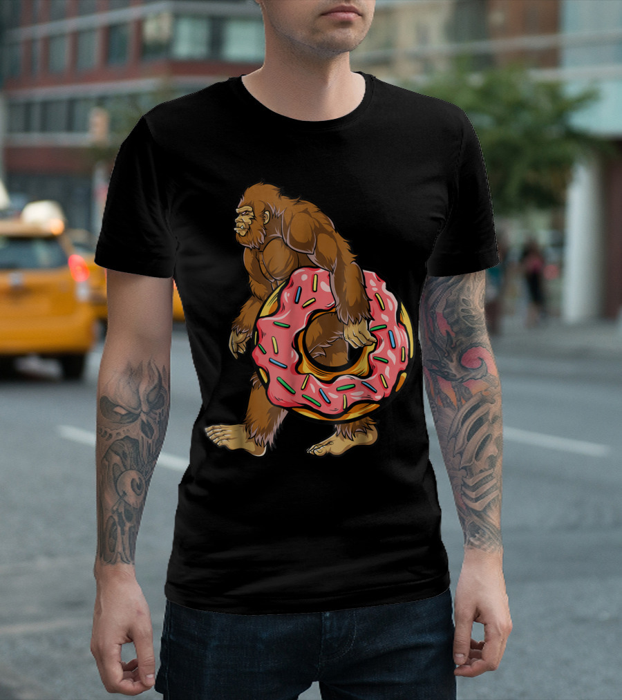 Bigfoot Sasquatch With Pink Sprinkle Donut For Women And Kids T-Shirt