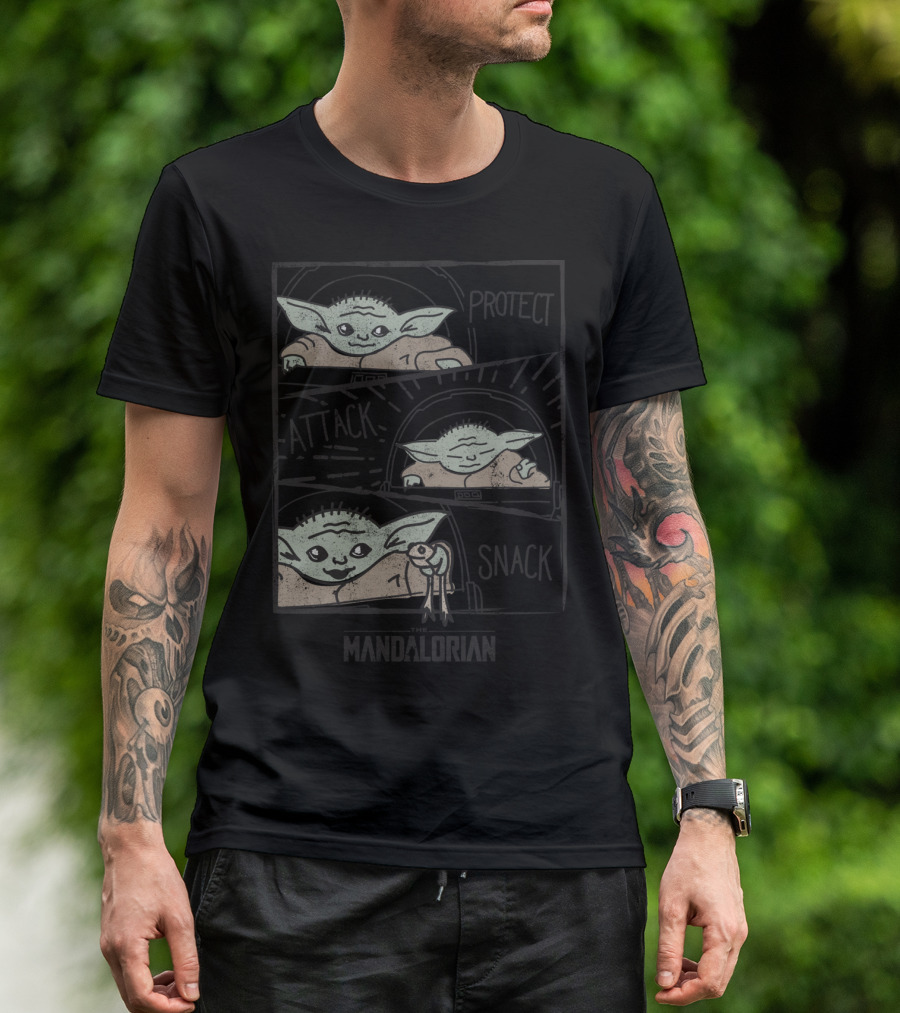 Star Wars The Mandalorian The Child Protect Attack Snack T-Shirt