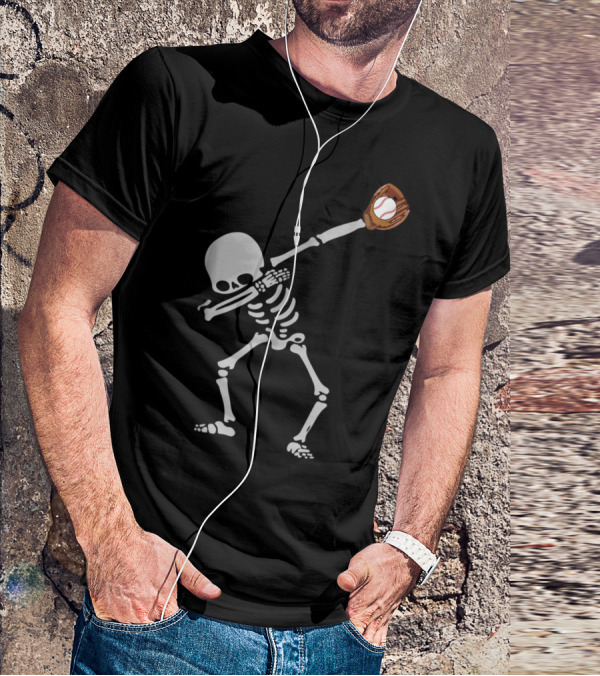 Dabbing Skeleton Catching Baseball Halloween T-Shirt