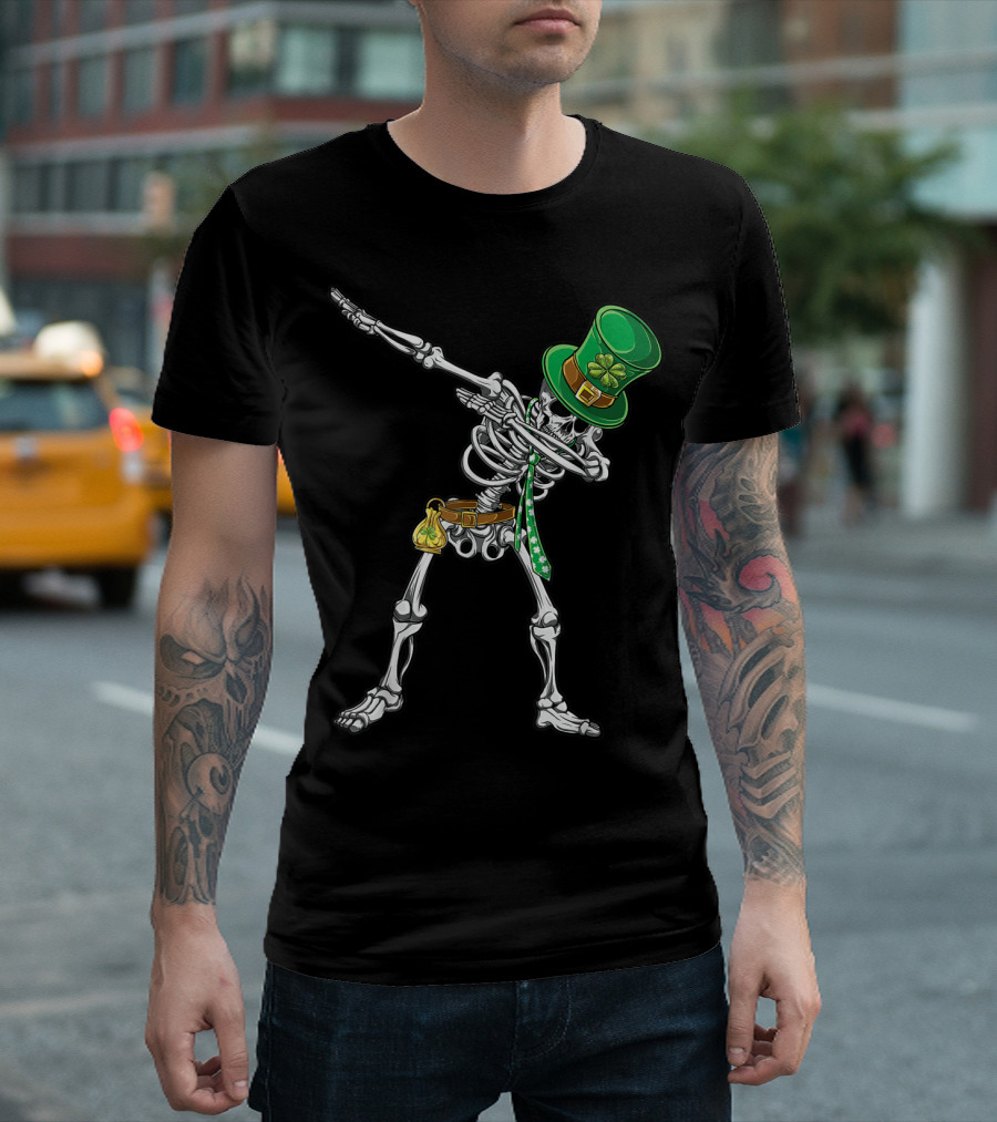 Dabbing Skeleton Leprechaun with Green Hat and Shamrock Tie T-Shirt