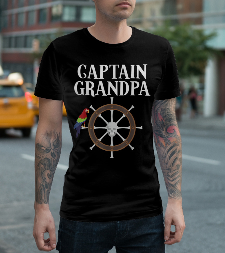 Captain Grandpa Parrot Skull Ship Wheel T-Shirt