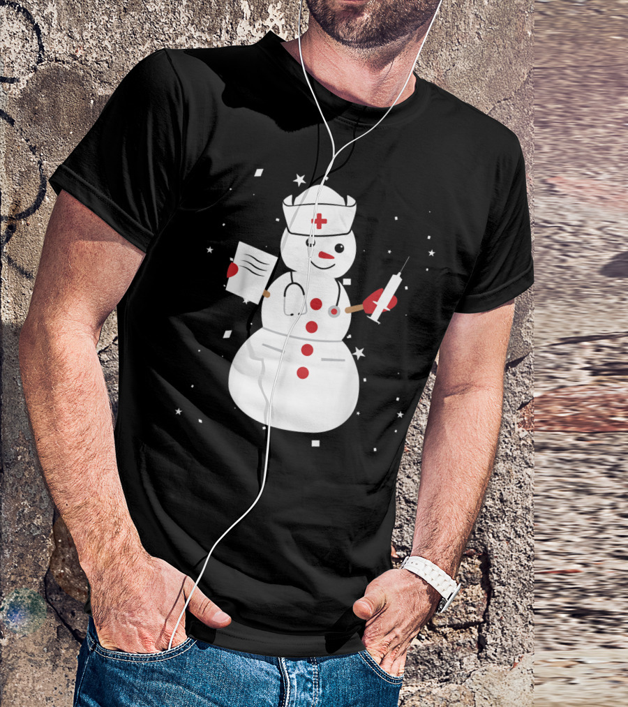 Nurse Snowman Holding Syringe And Clipboard For Cute Christmas Winter T-Shirt