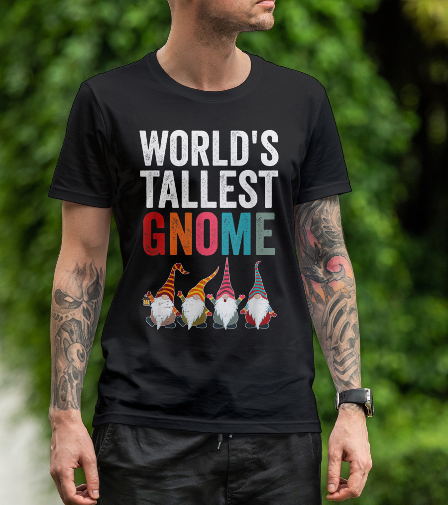 World's Tallest Gnome Christmas Lovers Funny Gnomes T-Shirt