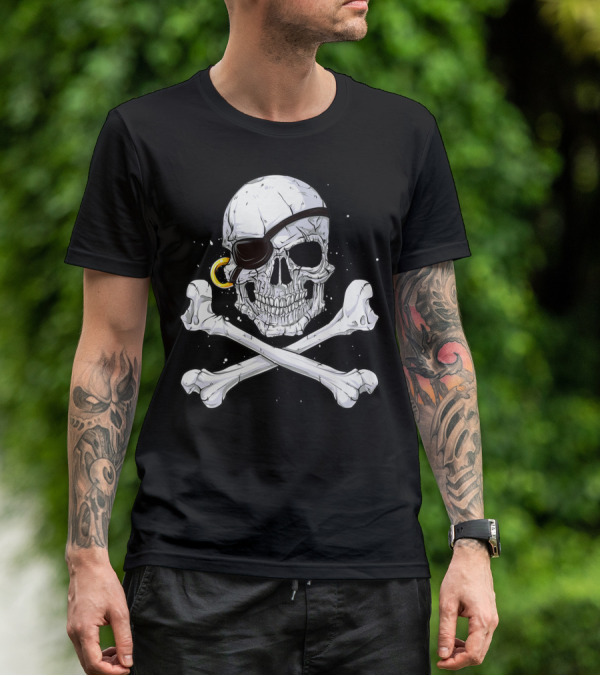 Jolly Roger Skull Crossbones Pirate Eye Patch Gold Earring T-Shirt