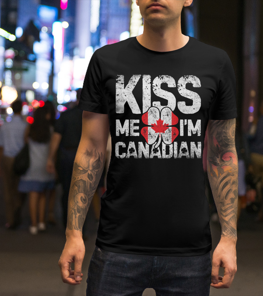 Kiss Me I'm Canadian St Patricks Day Shamrock Maple Leaf T-Shirt