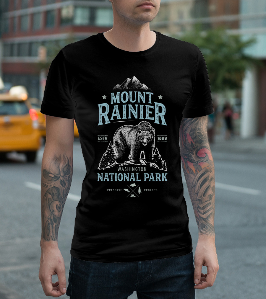 Mount Rainier National Park Washington Bear ESTD 1899 Preserve Protect T-Shirt
