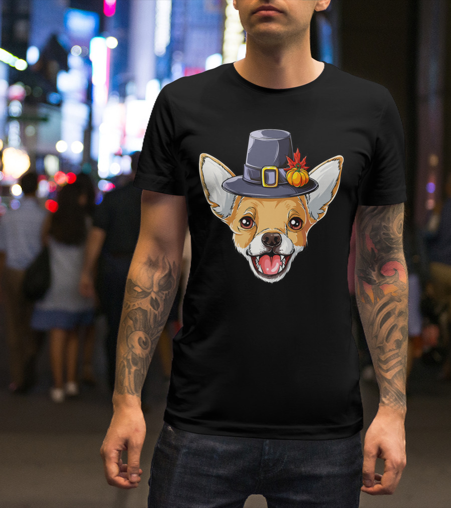 Pilgrim Hat Chihuahua With Thanksgiving Pumpkin And Leaf T-Shirt