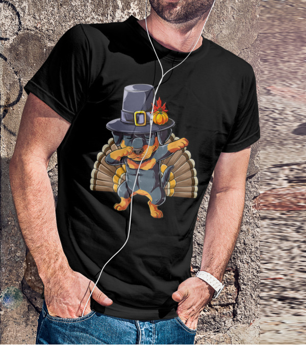 Thanksgiving Dabbing Rottweiler In Pilgrim Hat With Turkey Feathers T-Shirt