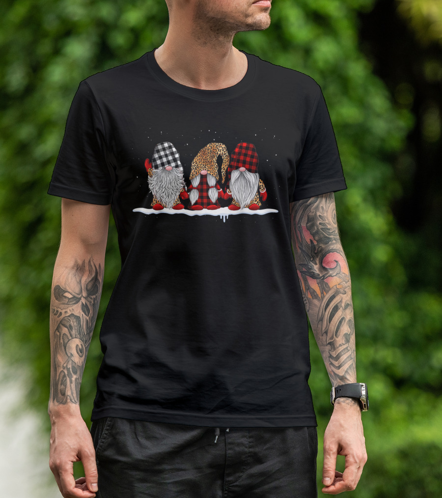 Tree Gnomies Black Red Plaid Leopard Gnomes Snow T-Shirt