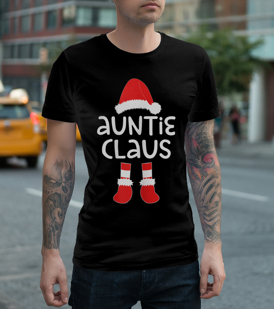Santa Hat and Boots Auntie Claus Christmas T-Shirt