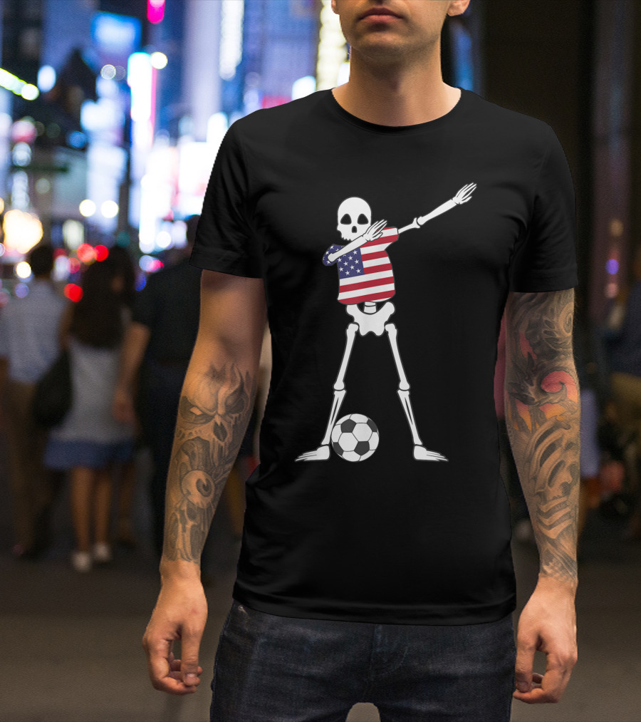 Dabbing Skeleton USA Soccer American Flag Dab Dance Football T-Shirt