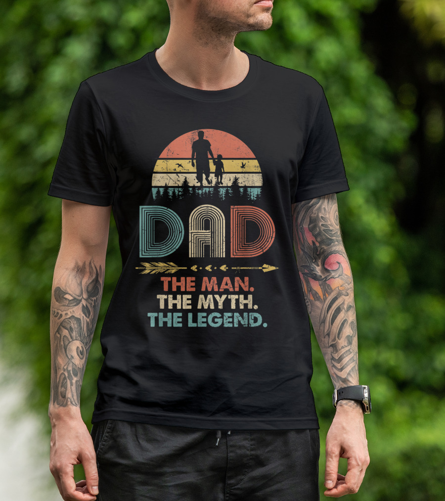 Dad The Man The Myth The Legend Vintage Papa Silhouette Retro Sunset Forest Arrow T-Shirt