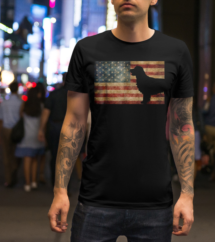 Golden Retriever Silhouette With Vintage American Flag T-Shirt
