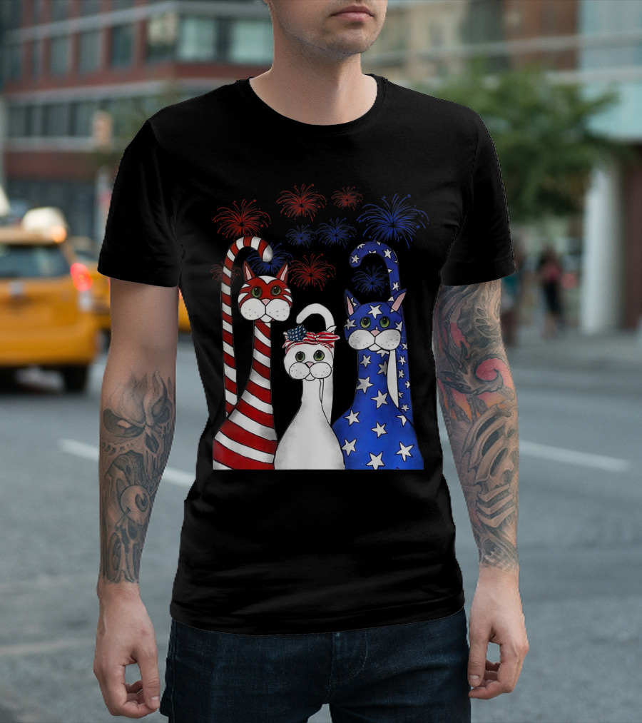 Cat Red White Blue American Flag Patriotic Fireworks T-Shirt