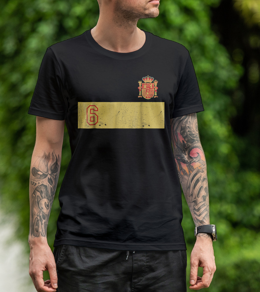 Espana Roja Futbol Camiseta Number 6 Crest T-Shirt