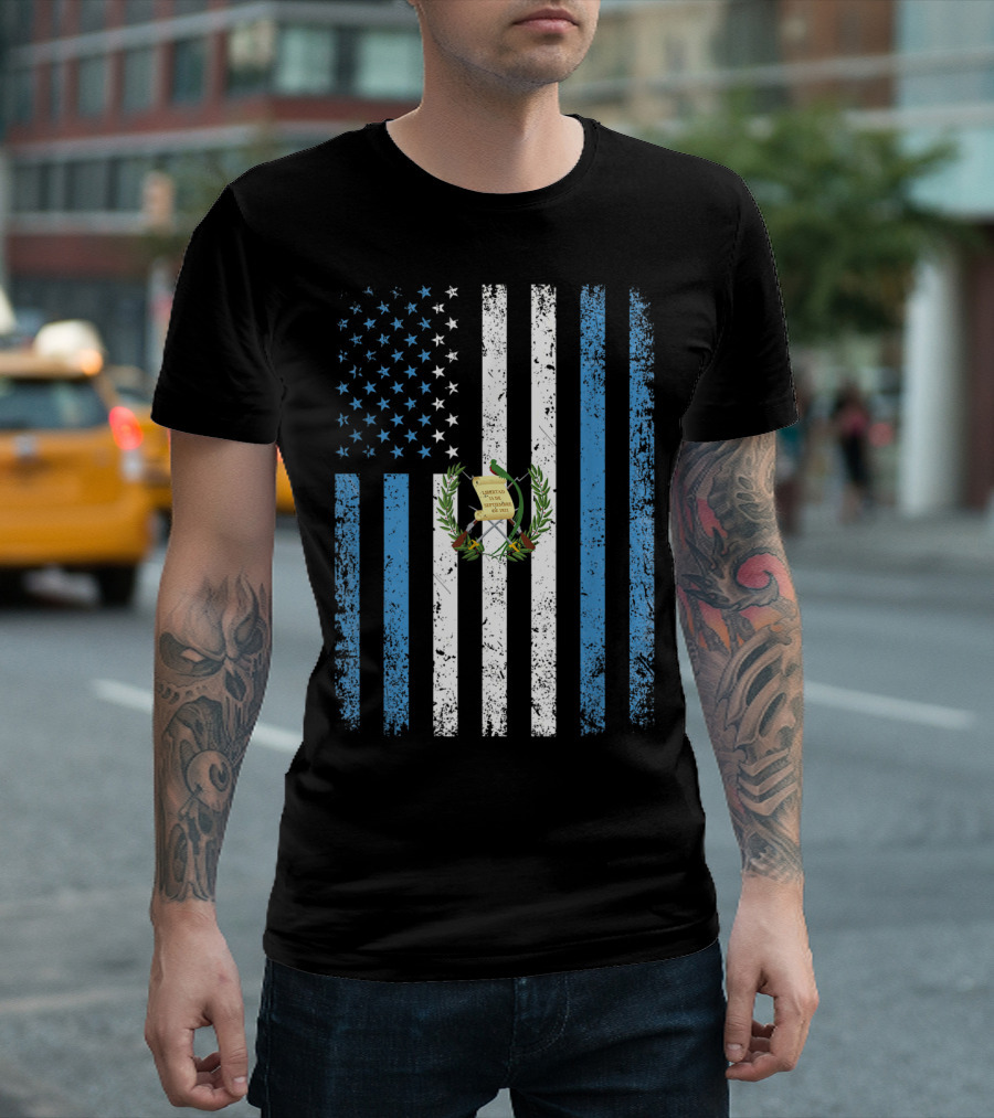 Guatemala USA Flag Mashup For 4th Of July Celebration American Guatemalan Unity Flag T-Shirt